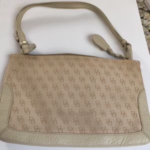 Dooney n Burke wristlet